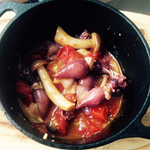 ホタルイカの簡単トマト煮